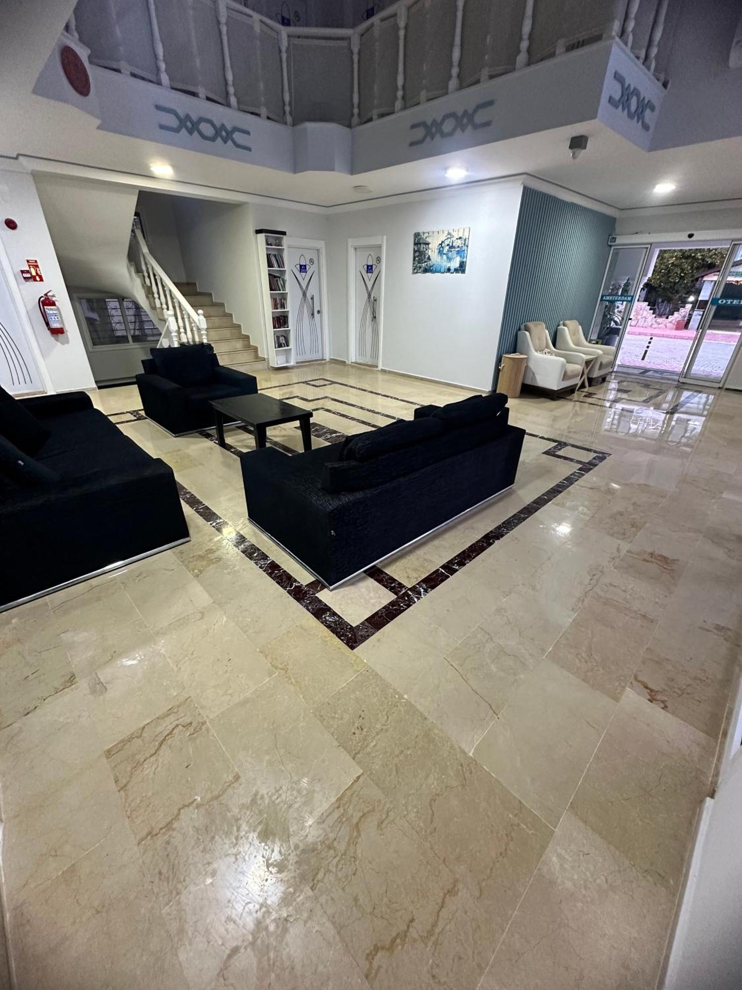 Amsterdam Otel Economic Room เกเมร์ ภายนอก รูปภาพ